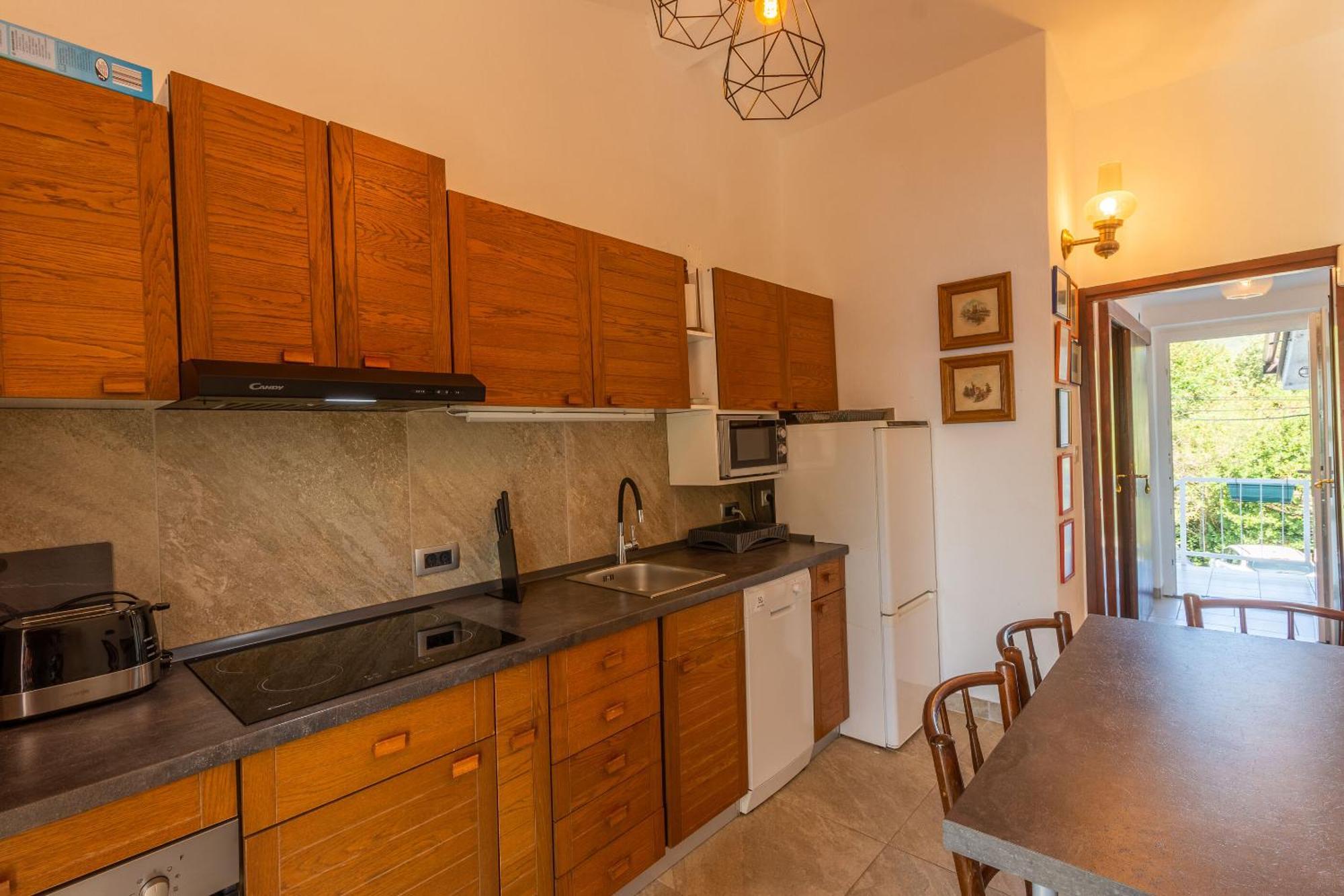 יאדראנובו Apartment Seneca מראה חיצוני תמונה