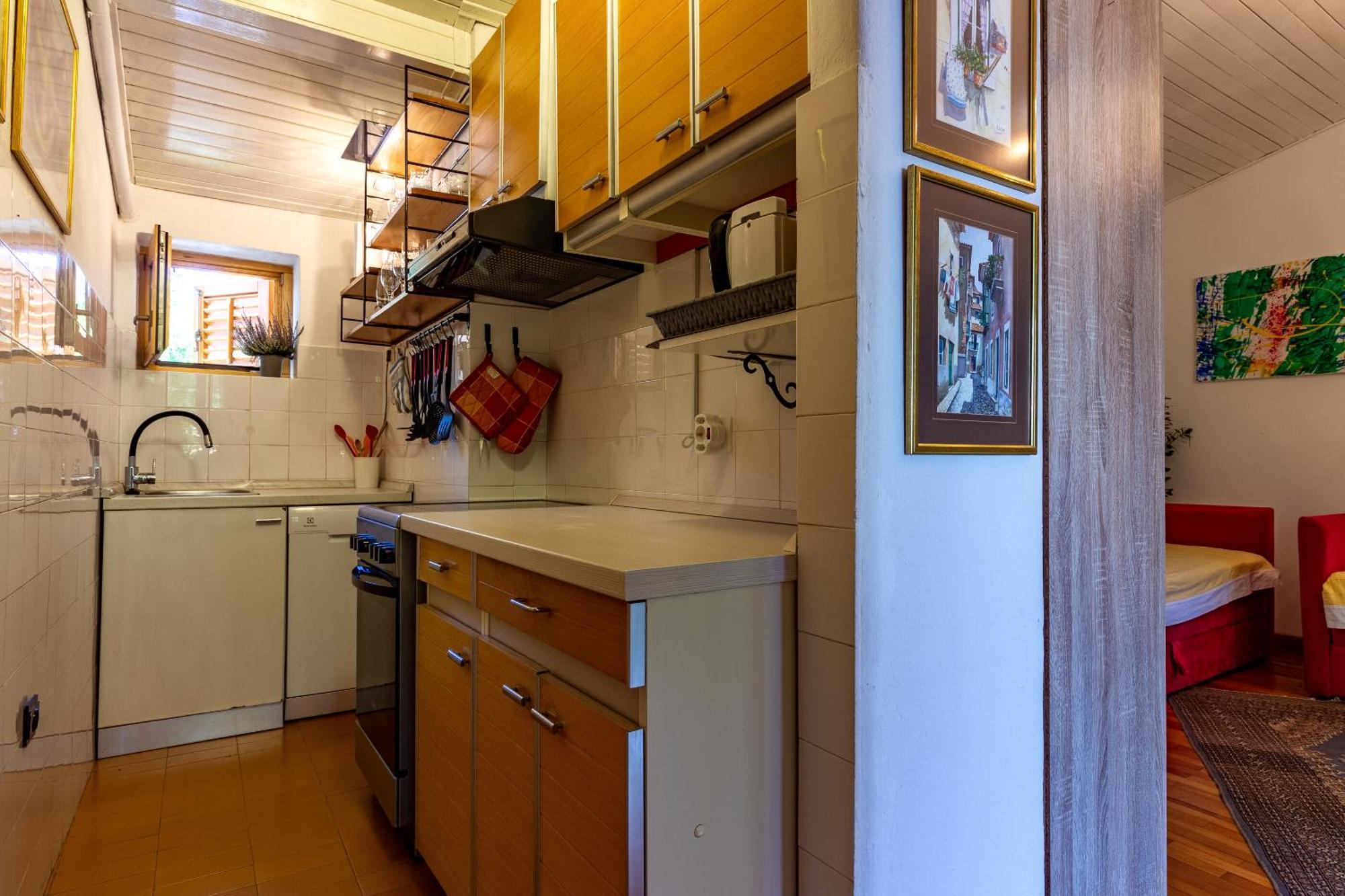 יאדראנובו Apartment Seneca מראה חיצוני תמונה